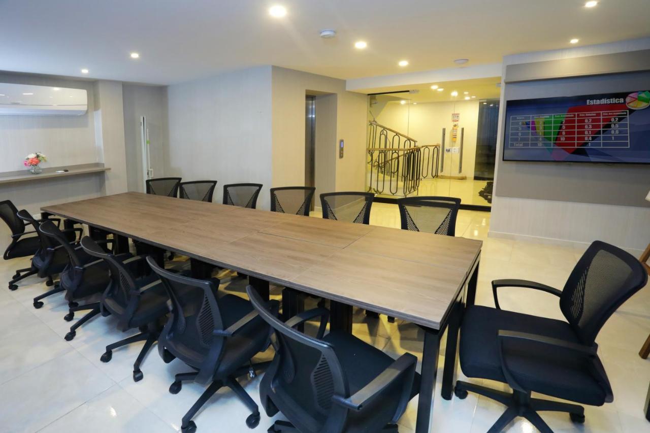 バランキージャ Edificio Casa Tabor Bed & Breakfast エクステリア 写真